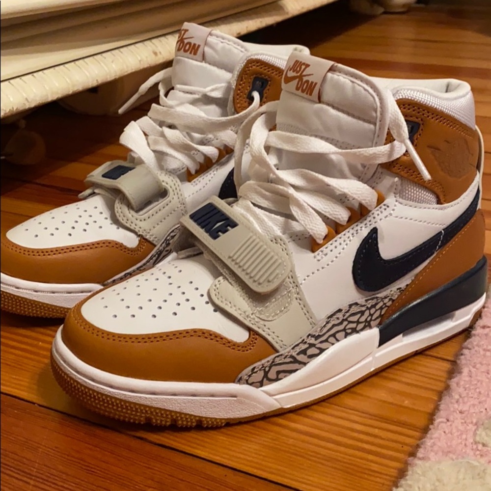Never worn nikes